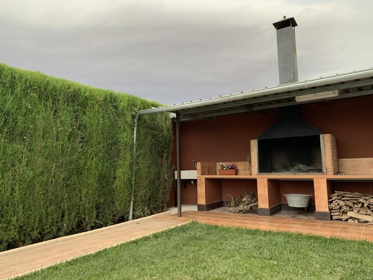 Casa Rural Alcala Cabana Del Herrero Alcala del Jucar Exterior photo